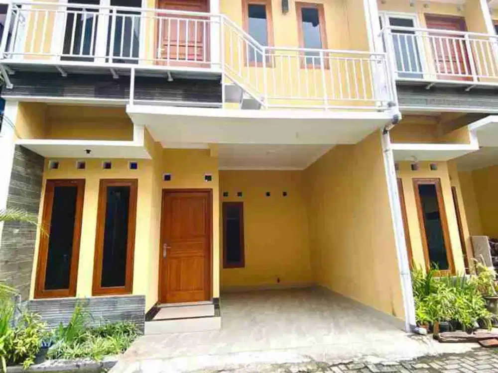 disewakan rumah minimalis 2 lantai dekat kampus UGM dan terminal condongcatur