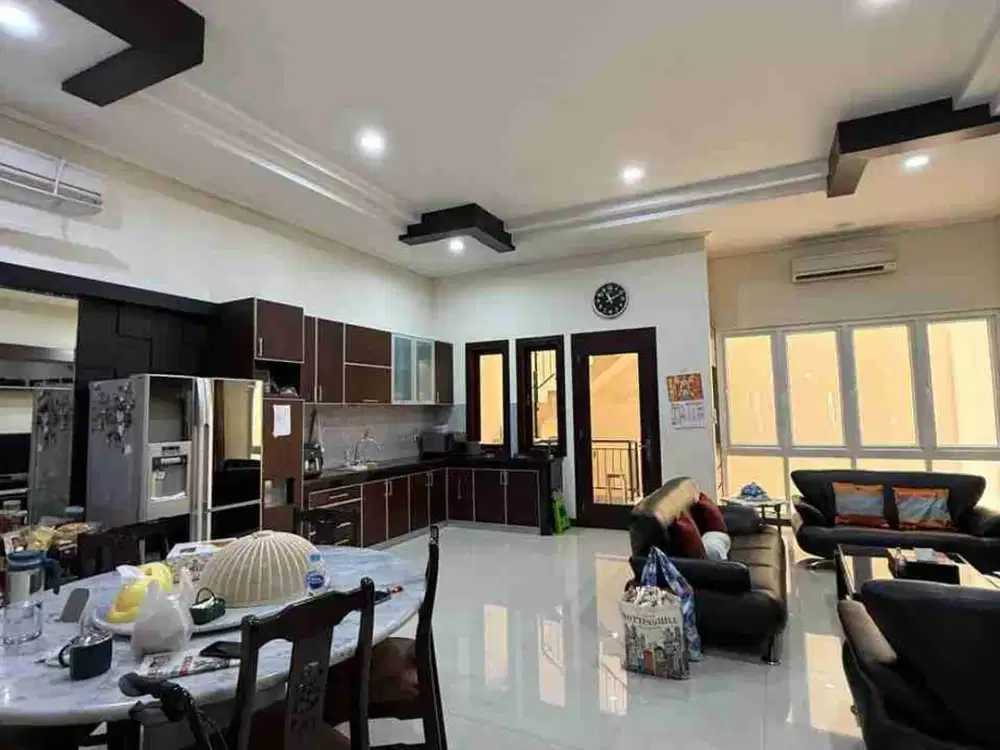 DIJUAL RUMAH MANYAR PERMAI PIK UK 7X25 SEMI FURNISH
