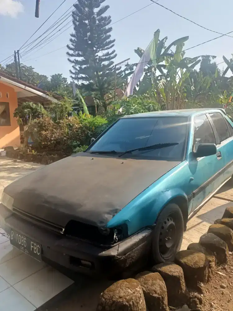 Mobil Accord 1987 Surat lengkap Pajak Off, sehat