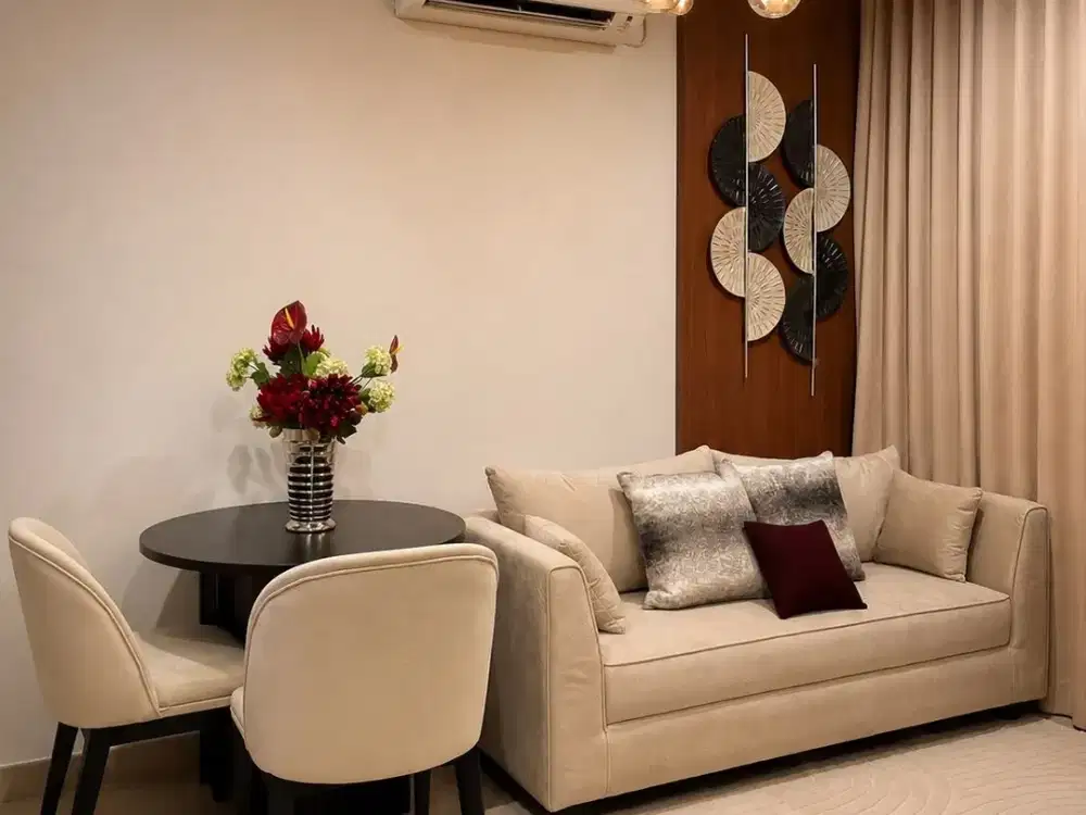 #0132 DIJUAL APARTEMEN THE NEWTON 2 CIPUTRA LANTAI 28 TIPE 2BR