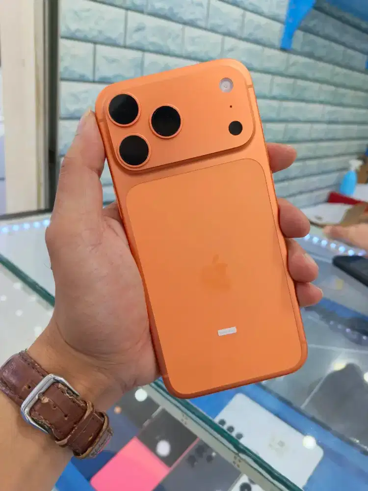 iPhone 17 Promax 256 GB iBox