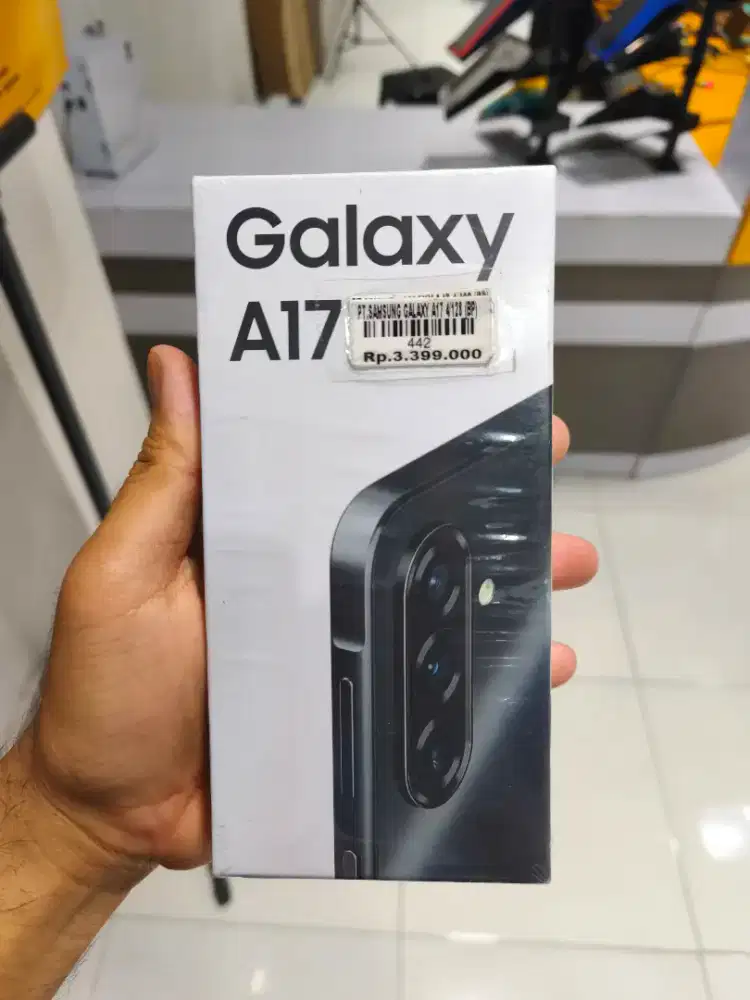 Samsung a17 4/128GB
