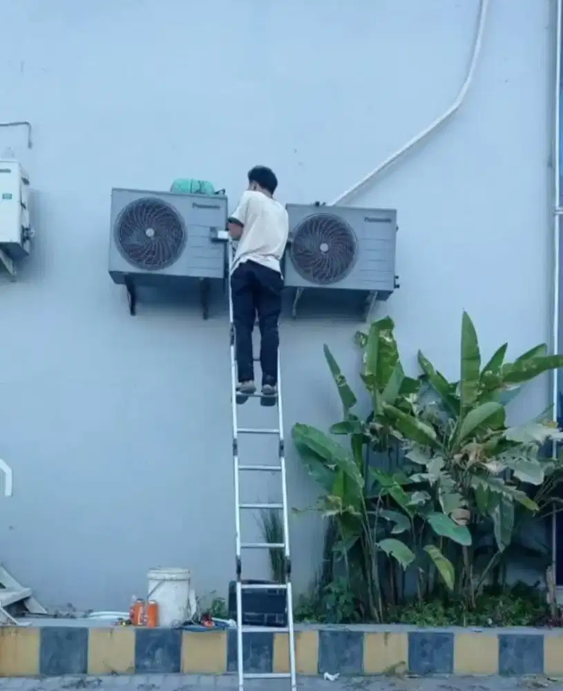 Cuci dan servis ac