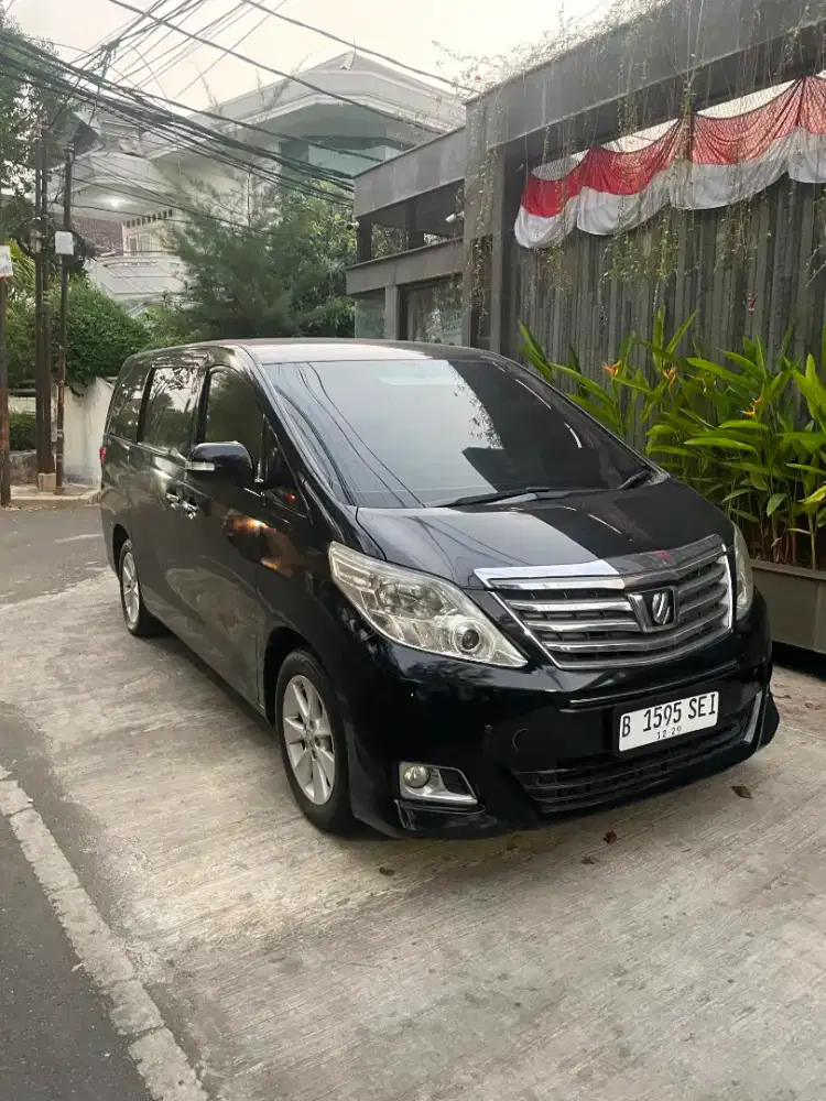 Toyota Alphard 2014 Bensin
