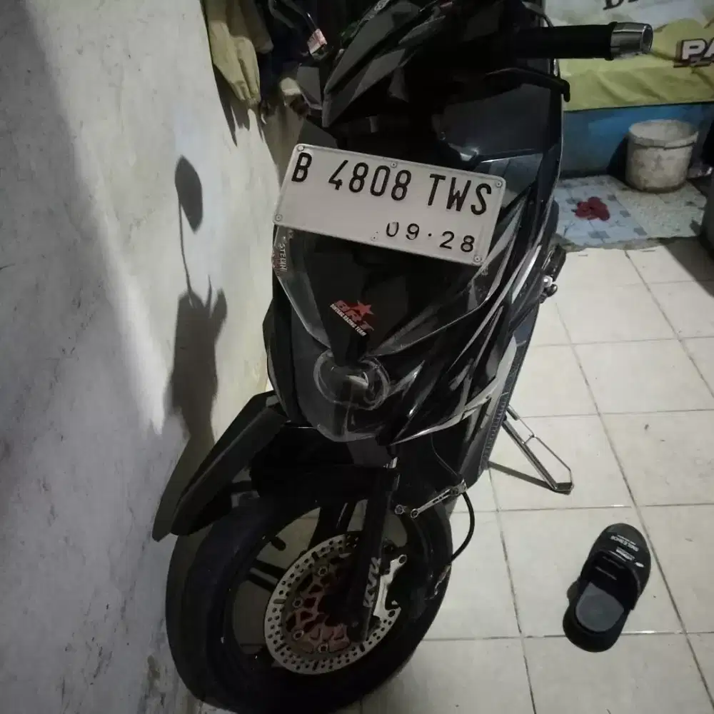 Honda beat siap pakek udah biled shock baru pokoknya tinggal pakek net