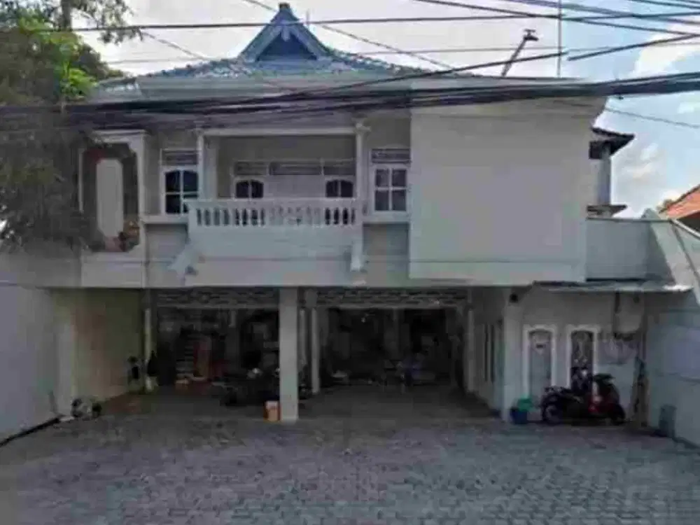 jual cepat bangunan 2 lt luas tanah 5,5 are dekat TSM di jln Imam Bonjol Denpasar