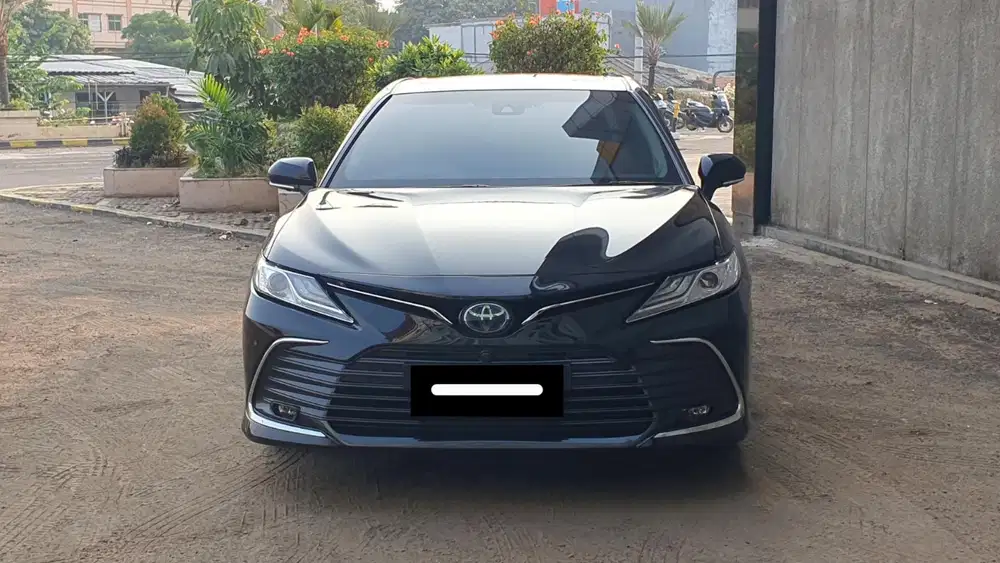Km50rb toyota camry hybrid tss 2022 hitam sunroof jbl