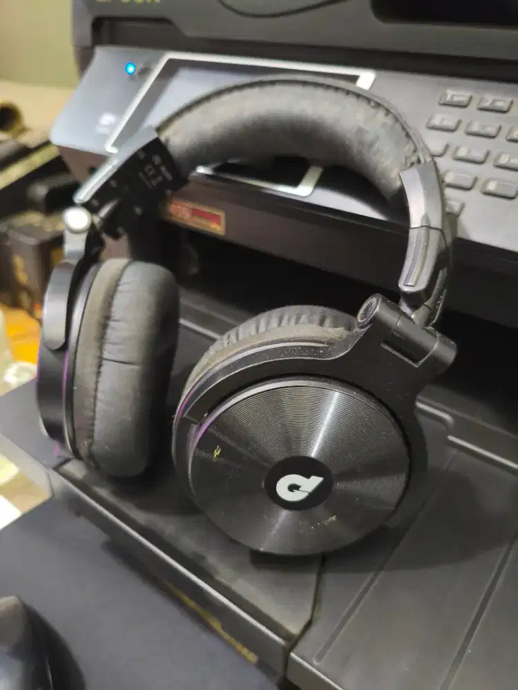 Headphone dbE Accoustic HBT-100