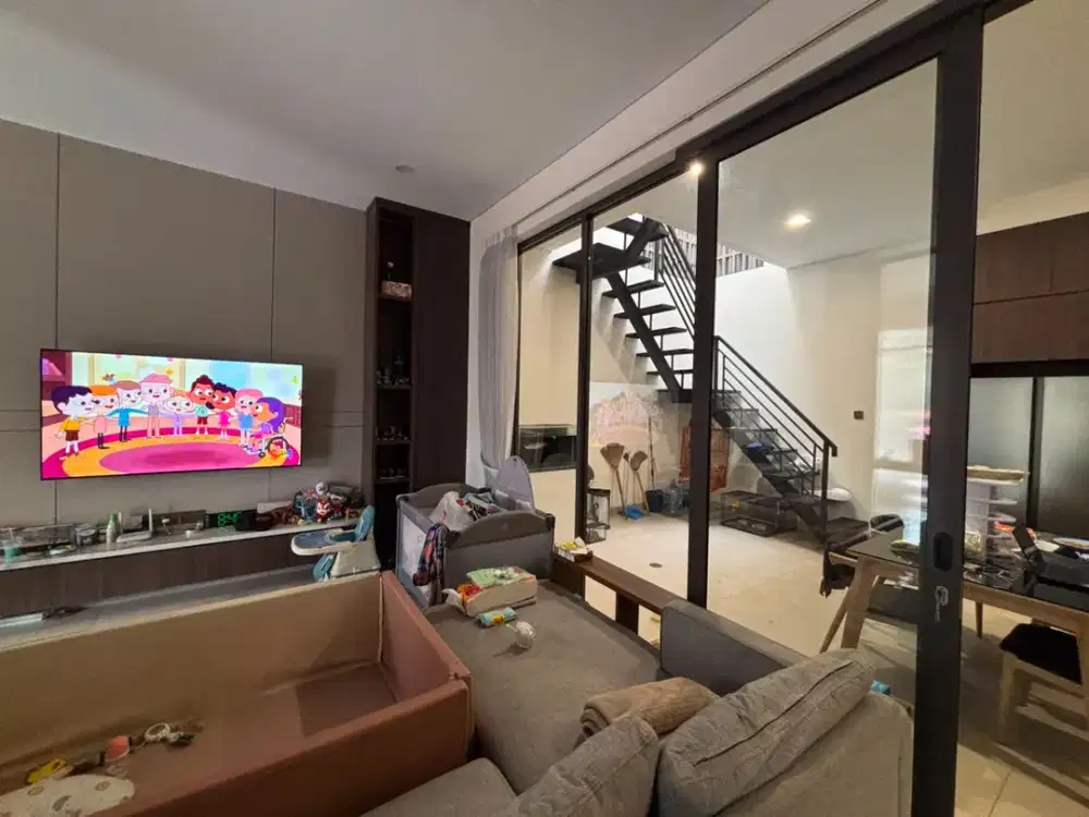 Rumah Minimalis Lux 2 Lantai Furnish di Taman Kopo Indah 5