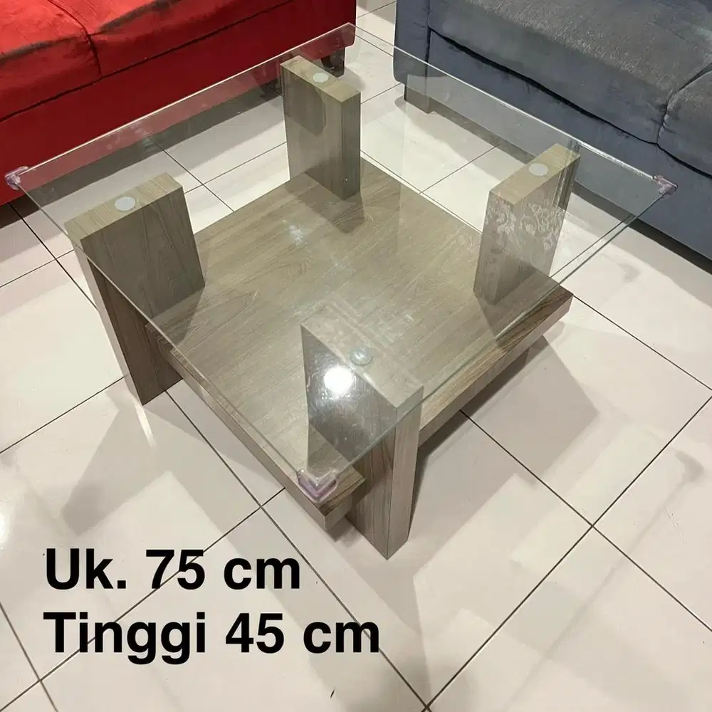 Meja kaca / Coffee Table / Meja ruang tamu