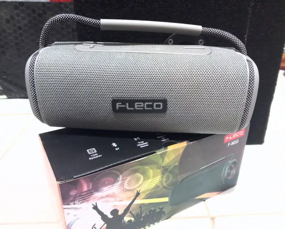 Speaker bluetooth traveling