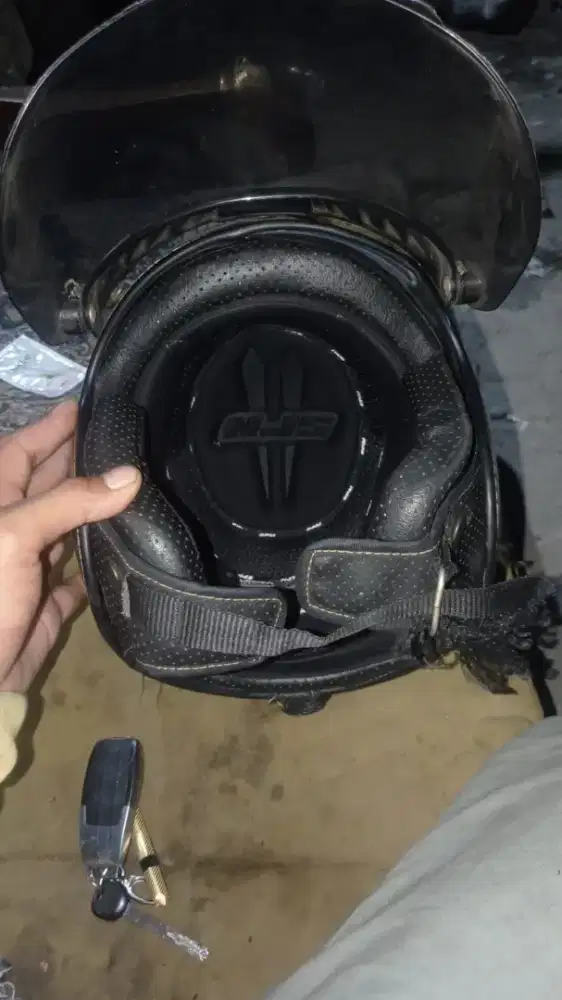 Di jual hlem bu