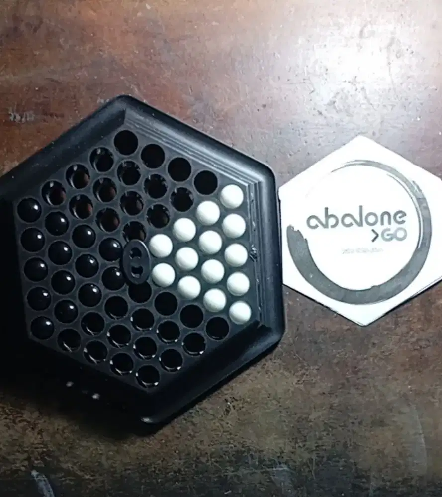 Abalone Go (Official Version Of Zygomatic/Asmodee)
