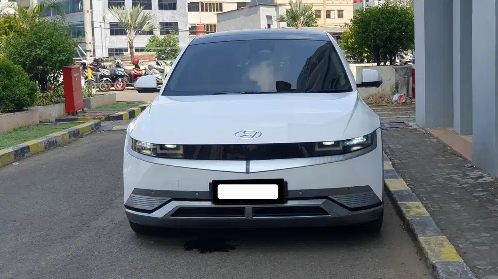 Km34rb hyundai ioniq 5 ev long range signature 2022 putih