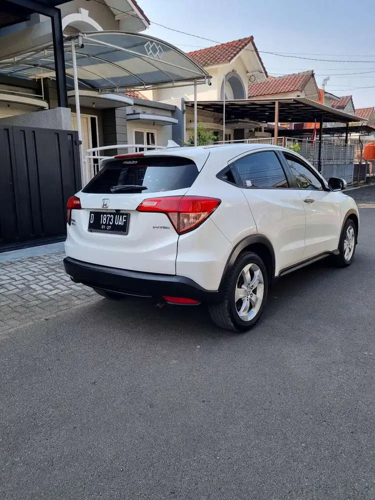 HRV E  2016 Kondisi Mulus Prima