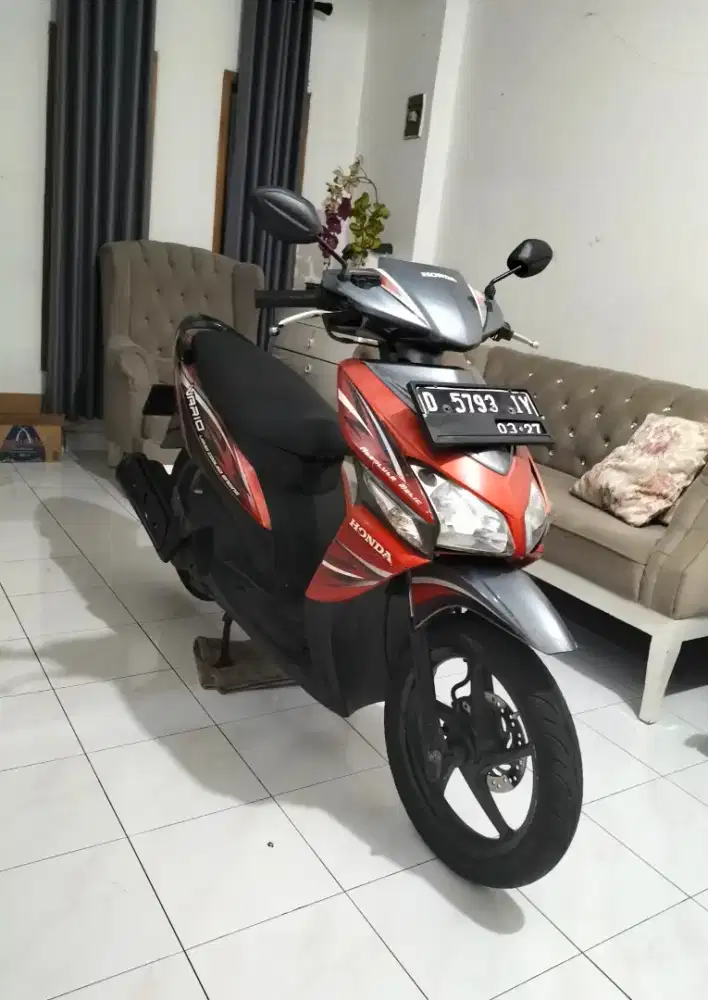 Honda Vario Old 110 CW 2012 Karbu Full Ors Murah Lengkap Pajak Hidup!