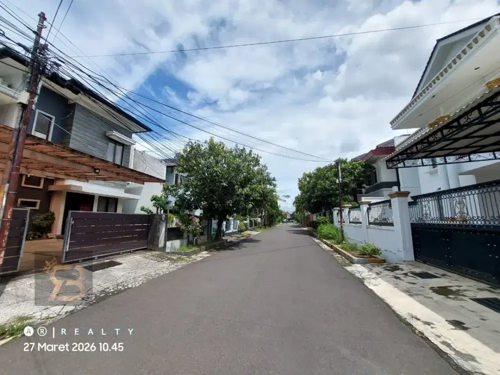 RUMAH SIAP HUNI DI ARCAMANIK DEKAT ANTAPANI BANDUNG Strategis Akses Mudah