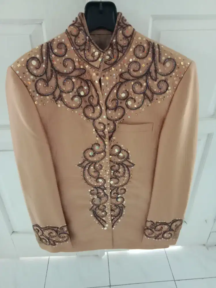 Beskap pengantin pria