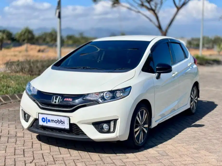 Honda Jazz 1.5 RS Bensin OTOMATIS 2015 LXE