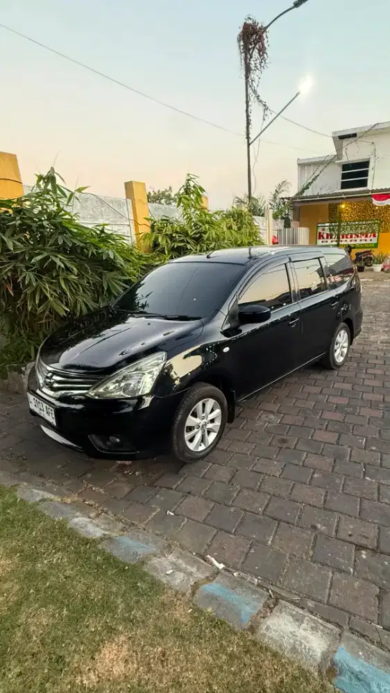 Grand Livina XV manual