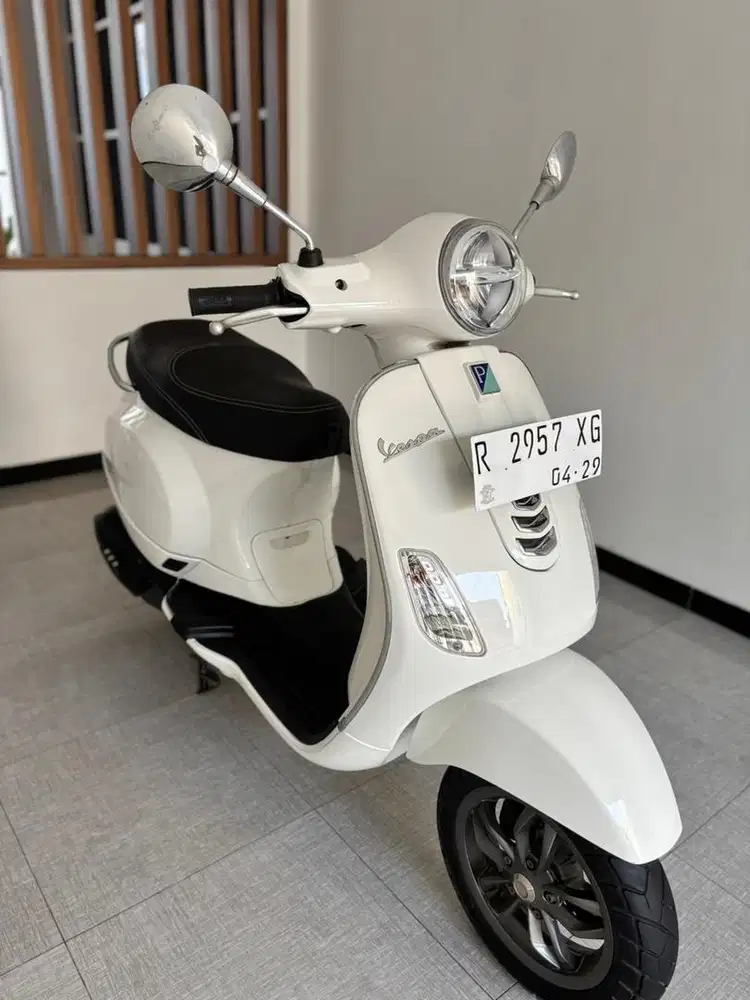 Vespa LX 125 IGET Facelift