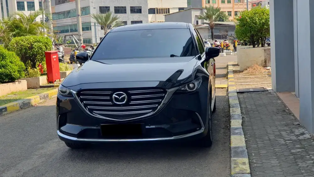 Km 20rb mazda cx9 skyactive 2023 hitam sunroof