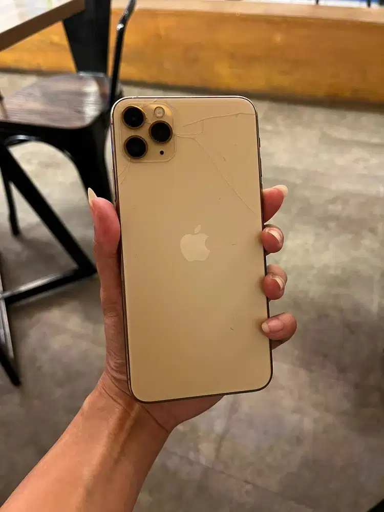 Jual cepat iPhone 11 Promax 64gb sinyal all operator