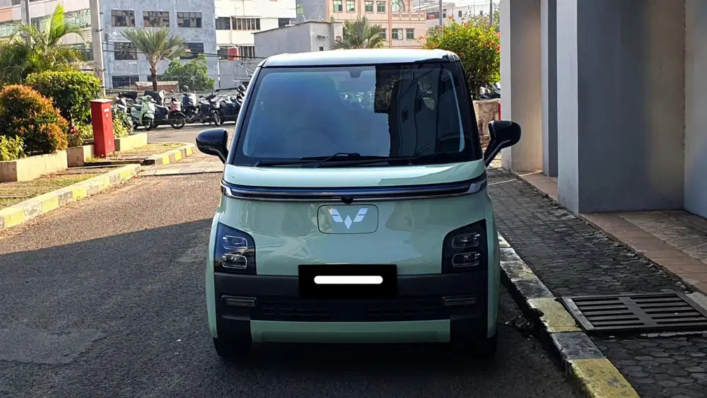 Km 19rb wuling air ev long range 2022 hijau avocado green