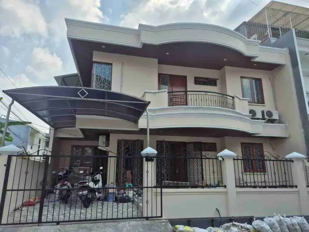 disewakan rumah bagus di sunter dki 2 lantai