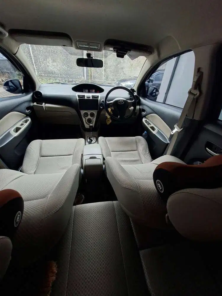 Toyota Vios G AT CBU 2008 hitam