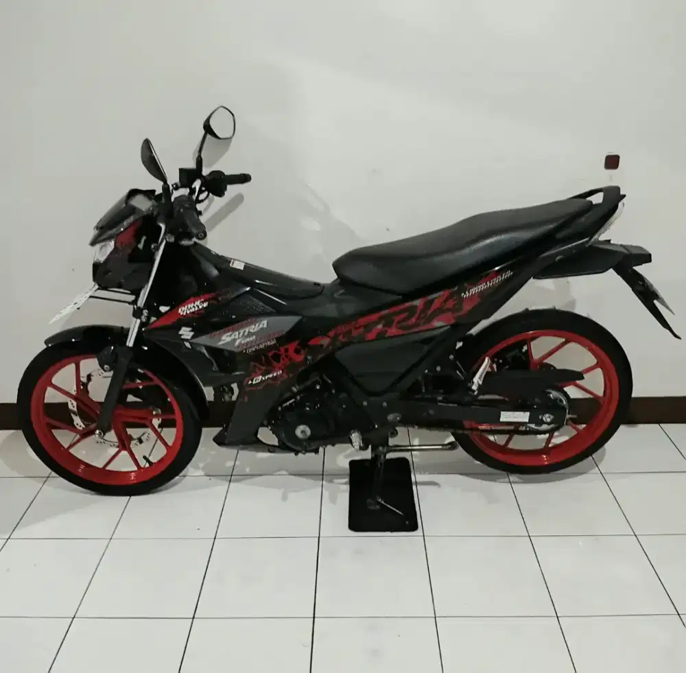 Satria Fu Fi Injeksi 2019 Black Fire