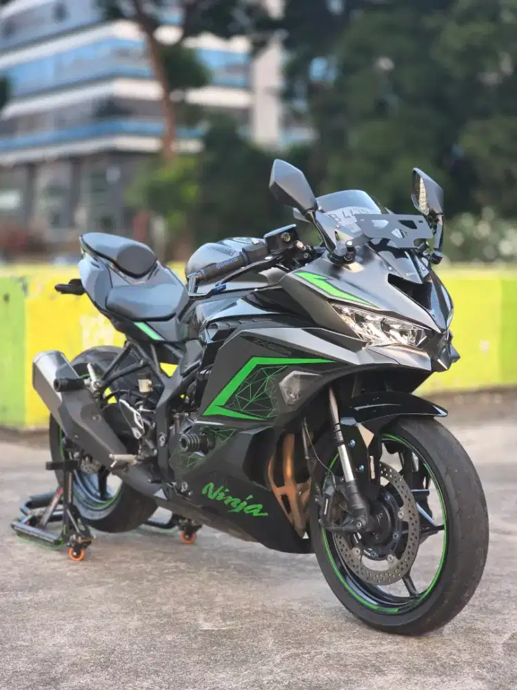 Kawasaki ZX25R ABS TFT Mulus