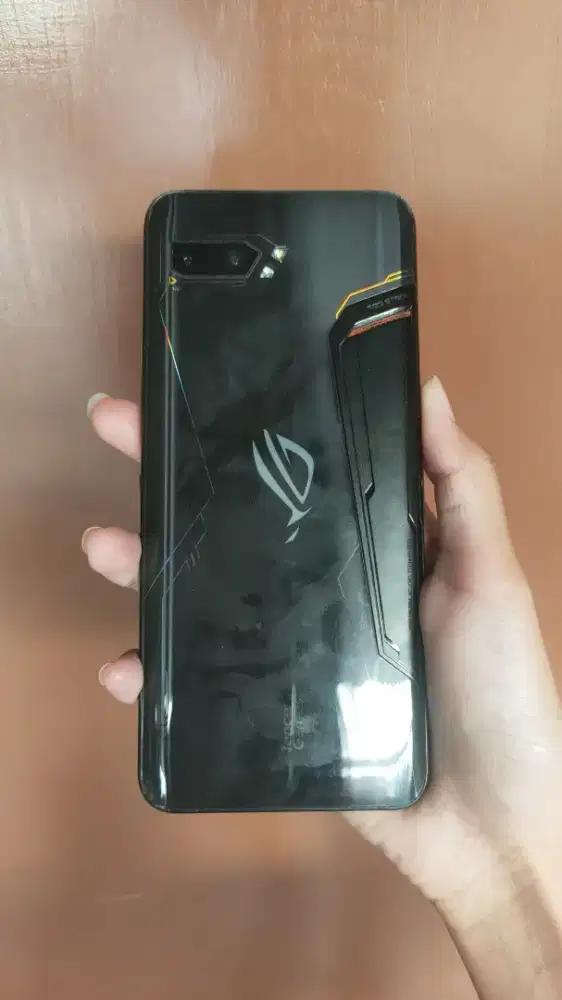Asus rog phone 2 minus lcd