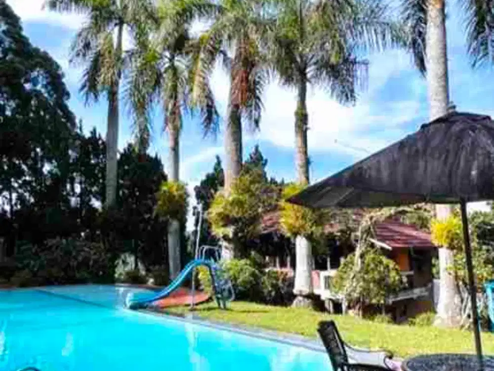 Villa mewah di Cisarua Citeko puncak bogor Di jual cepat