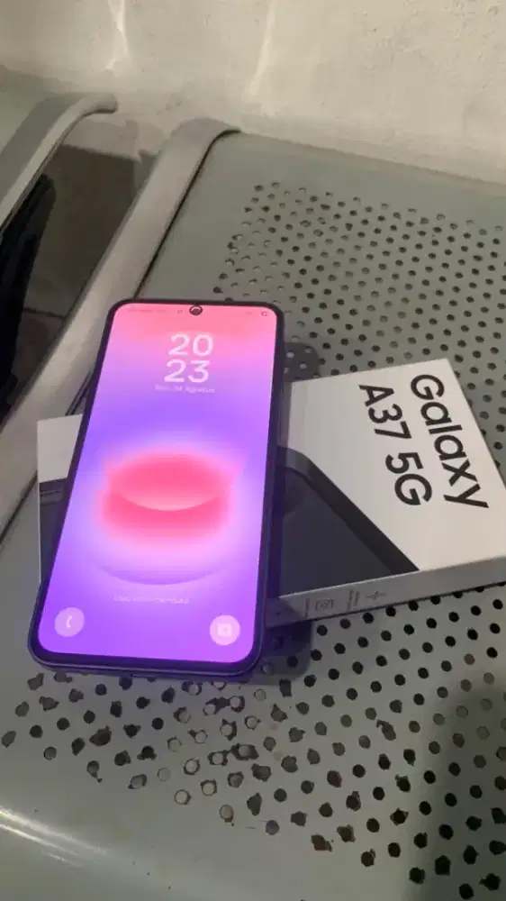 Samsung a37 5G 8 256 full set