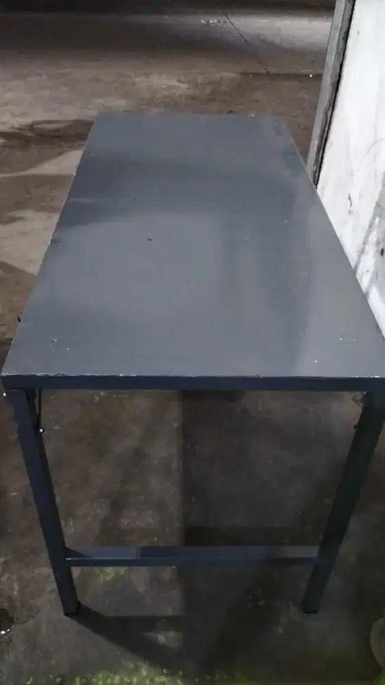 Di jual meja makan lipat untuk warung