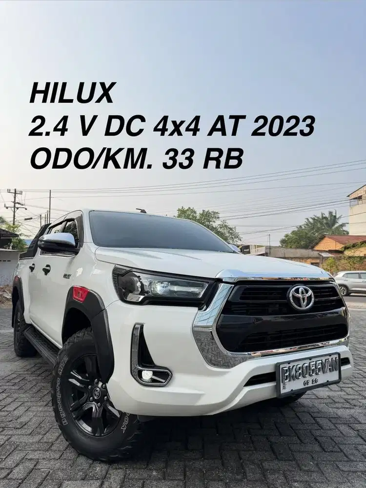 [Odo.33Rb] Toyota HILUX 2.4 V DC 4x4 AT 2023