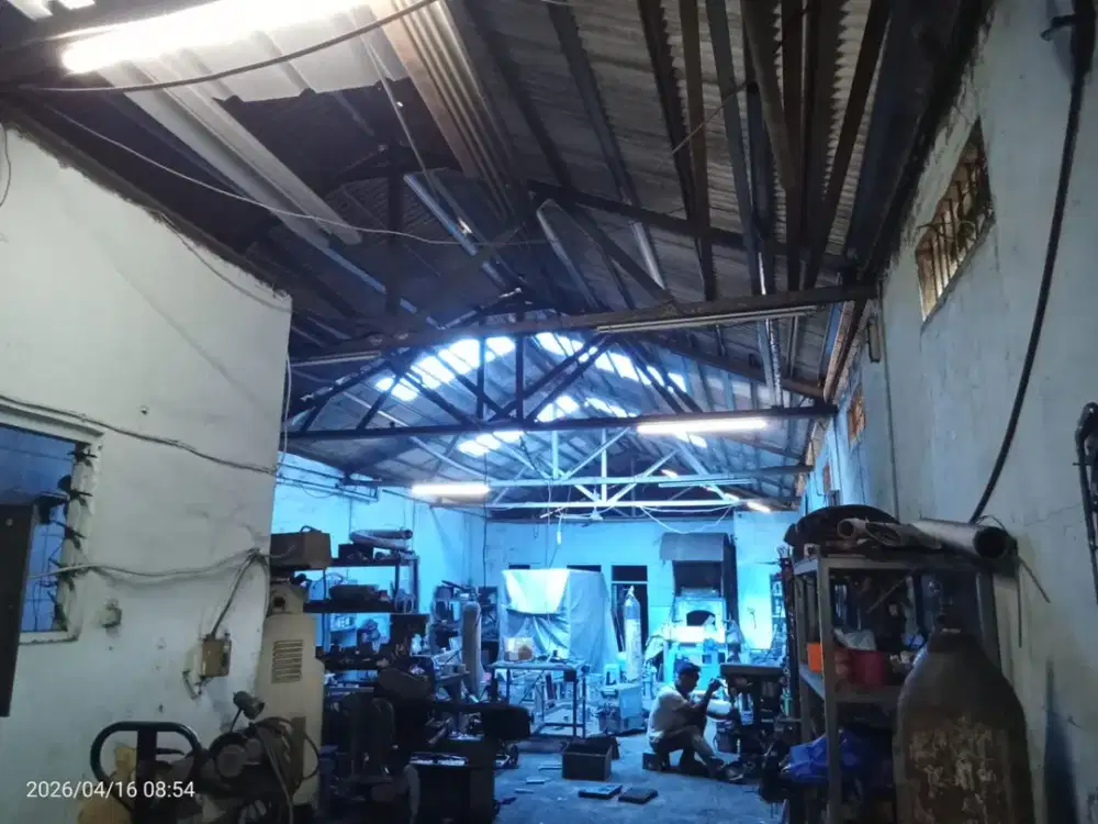 Turun harga Djual Gudang  murah  dekat Pintu Tol  Bintara ,bekasi barat