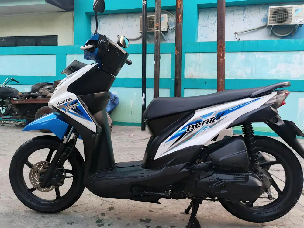 Honda beat fi esp 2015 stater halus mulus terawat