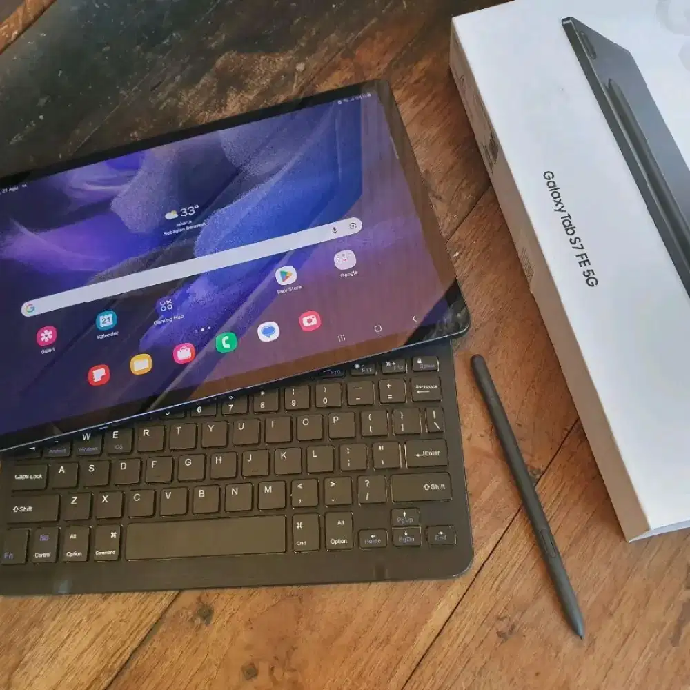 Samsung Tab S7 FE 5G + Keyboard-S Pen Lengkap Galaxy Tab S7 FE