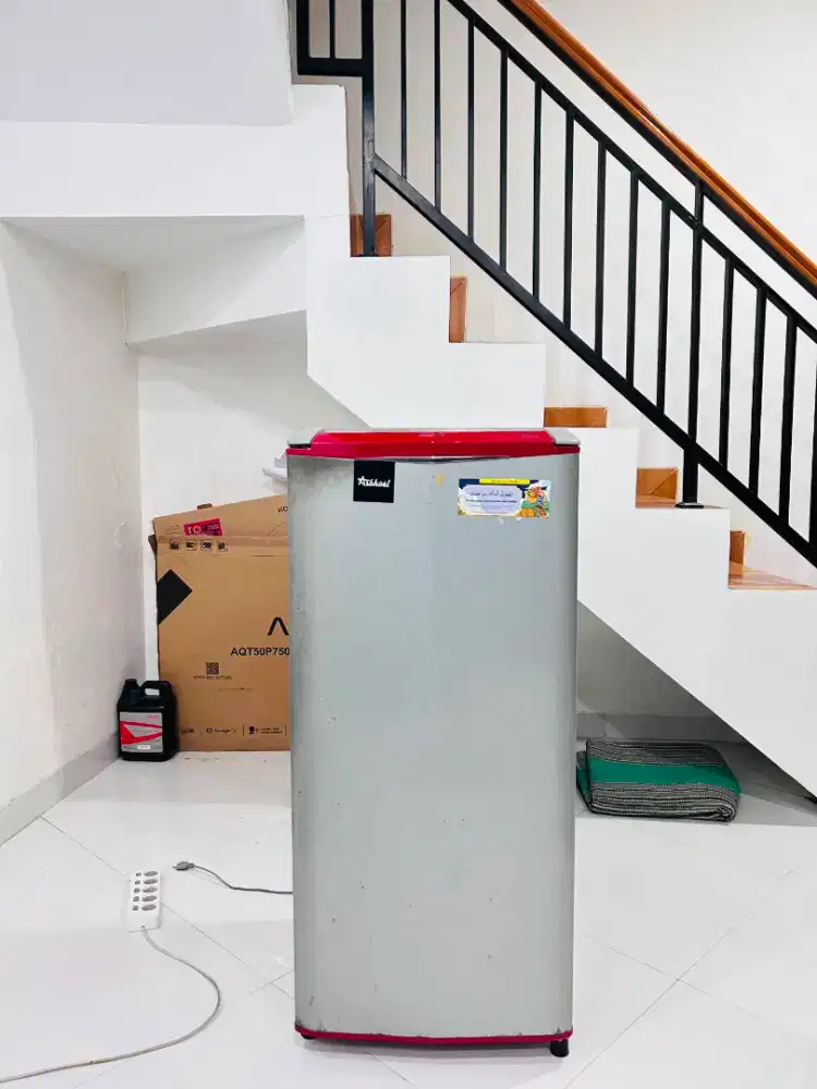 Jual kulkas sanyo aqua