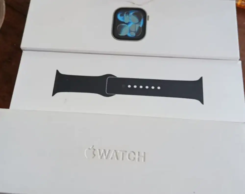 Dijual cepat Apple watch 11