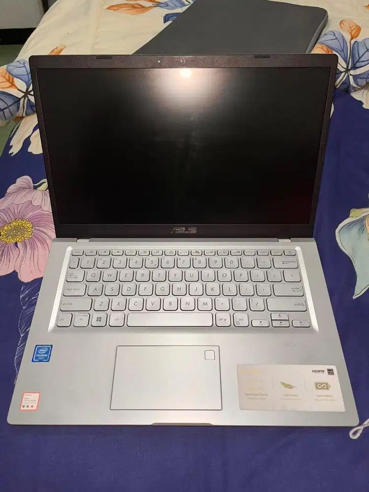 Leptop Asus vivobook 14