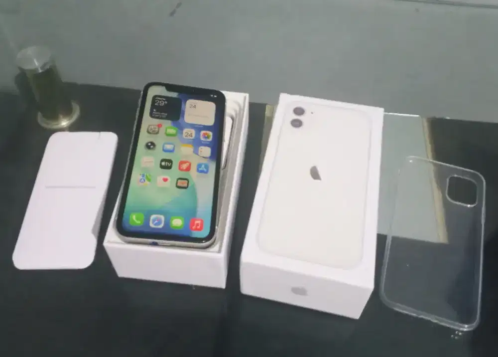 iPhone 11 128gb putih