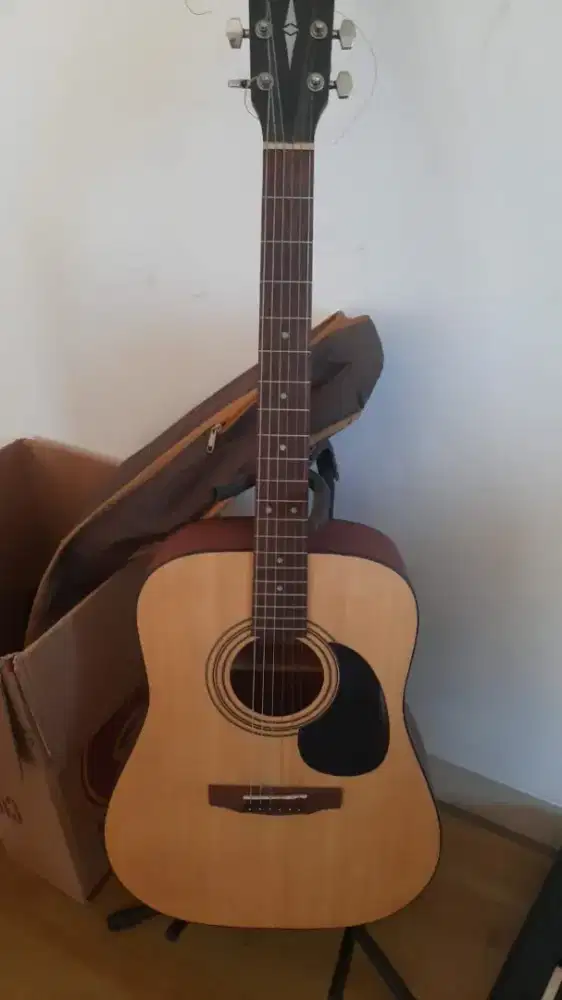 Gitar akustik/elektrik CORT