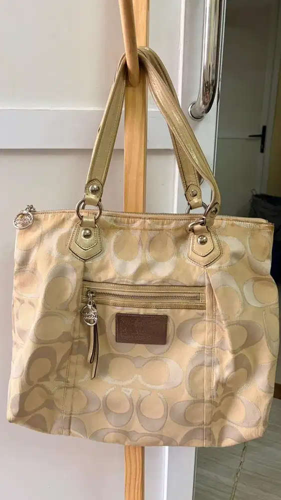 Coach Poppy Original