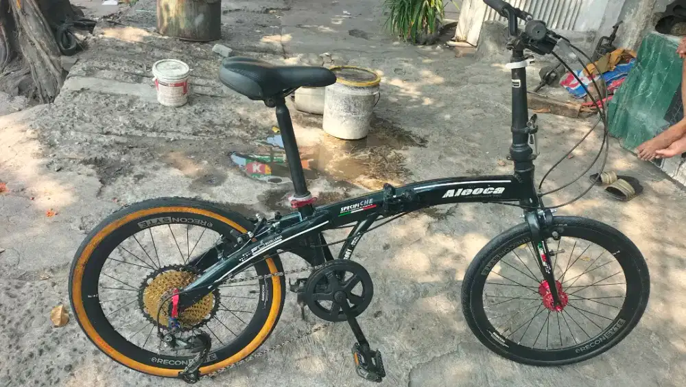 Sepeda lipat aleoca Italy bahan alluminium