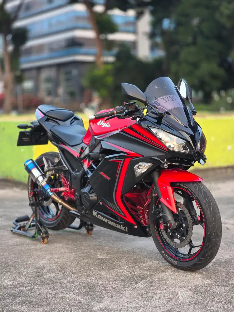 Kawasaki Ninja 250 FI SE KM 9000