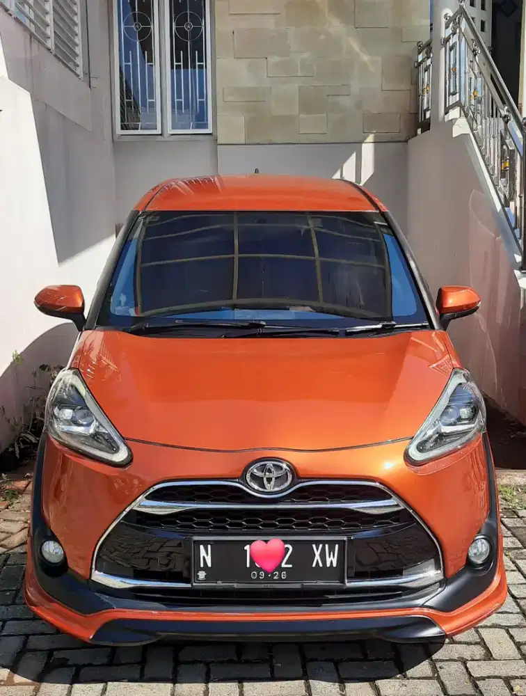 Toyota Sienta Type Q
- Kilometer 70rb - Banyak Bonus