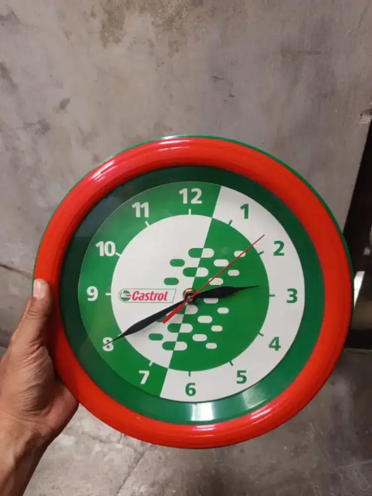 Jam Dinding Vintage Castrol Racing 30cm - Pajangan Retro Cafe
